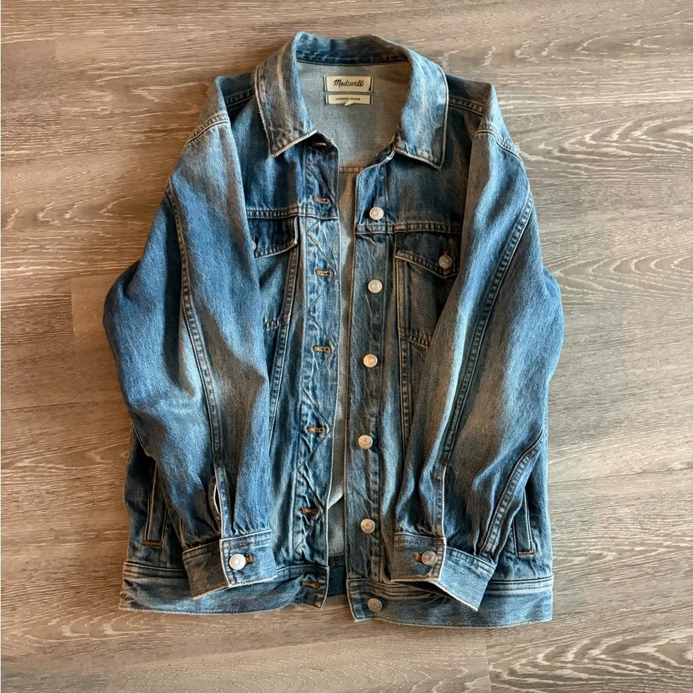 Madewell oversized trucker denim jacket - Picture 2 of 6
